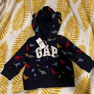 ✨NWT GAP BABY HOODIE SIZE 3-6 MOS